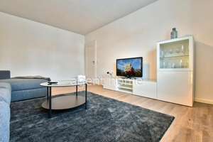 MÖBLIERT - CLASSIC STYLE - 3-Zimmer-Wohnung in Vaihingen – Die vollständige Adresse der Immobilie erhältst du vom Anbieter., 70563 Österfeld, Stuttgart – Vorschaubild 2