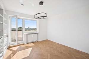 Moderne 4,5-Zimmer-Wohnung mit Blick über die Dächer Münchens – Die vollständige Adresse der Immobilie erhältst du vom Anbieter., 81735 Neuperlach, München – Vorschaubild 17