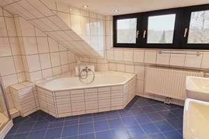 Modernisiertes Architektenhaus mit toller Raumaufteilung und Einliegerwohnung nahe des Pönitzer Sees – Die vollständige Adresse der Immobilie erhältst du vom Anbieter., 23684 Scharbeutz – Vorschaubild 19