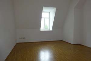 Dresden - Neustadt! Hochwertig sanierte 3 RWG mit Balkon zu verkaufen! – 1099 Albertstadt, Dresden – Vorschaubild 12