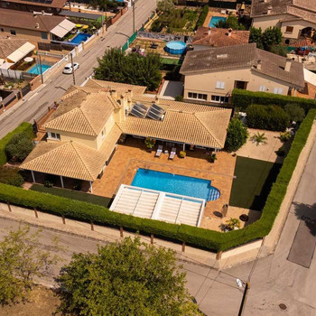 Immobilie zum Verkauf in Llagostera