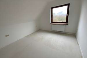 Einfamilienhaus mit vermieteter Einliegerwohnung  – Die vollständige Adresse der Immobilie erhältst du vom Anbieter., 23617 Stockelsdorf – Vorschaubild 11