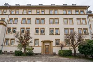 Großzügige Altbauwohnung im Herzen der Südlichen Vorstadt – Die vollständige Adresse der Immobilie erhältst du vom Anbieter., 56068 Süd, Koblenz – Vorschaubild 2
