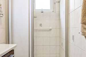 Property thumbnail 18