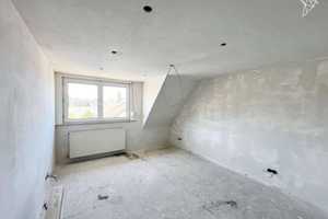 DREI ETAGEN VOLLER MÖGLICHKEITEN 🏡 Großzügiges Mehrfamilienhaus mit Garten & 3 Garagen! – Offenbach (Kreis) – Vorschaubild 4