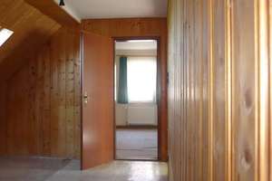 Für Handwerker zum Renovieren – Die vollständige Adresse der Immobilie erhältst du vom Anbieter., 9350 Lichtenstein/Sachsen – Vorschaubild 26