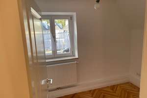 Geschmackvolle 3-Zimmer-DG-Wohnung mit Balkon und Einbauküche in Riemerling – Die vollständige Adresse der Immobilie erhältst du vom Anbieter., 81825 Berg am Laim Ost, München – Vorschaubild 14