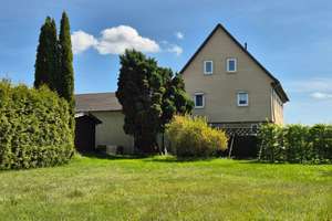 Einfamilienhaus mit 2 Vollgeschossen und großem Grundstück in ruhiger Stadtrandlage von Limbach-O... – Die vollständige Adresse der Immobilie erhältst du vom Anbieter., 9212 Limbach-Oberfrohna – Vorschaubild 8