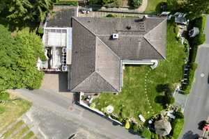 Charmante Villa mit vielseitigem Potenzial
- Perfekt als Ein- oder Zweifamilienhaus! - – Hochtaunuskreis – Vorschaubild 4