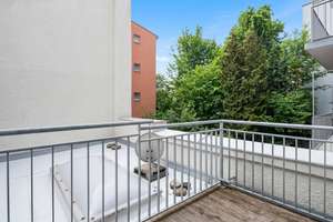 *KÄUFER-PROVISIONSFREI*: Moderne 2-ZKB mit Balkon in denkmalgeschütztem Altbau – Die vollständige Adresse der Immobilie erhältst du vom Anbieter., 86152 Georgs- und Kreuzviertel, Augsburg – Vorschaubild 8