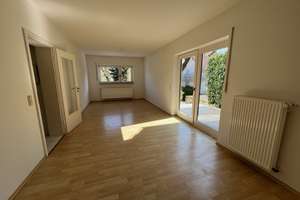 Ländlich und doch stadtnah:
Zweifamilienhaus mit zwei Garagen – Die vollständige Adresse der Immobilie erhältst du vom Anbieter., 65207 Breckenheim, Wiesbaden – Vorschaubild 12