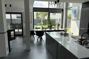 elegante Stadtvilla (Baujahr 2021) mit großer Garage u. Einliegerwohnung inkl. hochwertiger Küchen – Herford (Kreis) – Vorschaubild 17