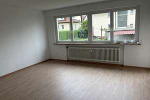Freundliche, modernisierte 3-Zimmer-EG Wohnung mit Südbalkon, EBK und zusätzlichem Arbeitsraum – Die vollständige Adresse der Immobilie erhältst du vom Anbieter., 70567 Möhringen-Süd, Stuttgart – Vorschaubild 2