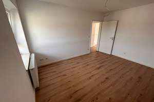 Neuwertige vier Zimmer Wohnung in Ingolstadt, Suedost – Die vollständige Adresse der Immobilie erhältst du vom Anbieter., 85053 Südost, Ingolstadt – Vorschaubild 8