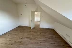 Erstbezug nach Komplettsanierung – moderne 3-Zimmer-Wohnung in Gelsenkirchen – Fürstinnenstraße 45, 45883 Feldmark, Gelsenkirchen – Vorschaubild 6