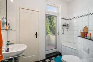 Bremen - Hastedt | Stilvolles Dreifamilienhaus mit Charme, Garten und Mieteinnahmen – Die vollständige Adresse der Immobilie erhältst du vom Anbieter., 28207 Hastedt, Bremen – Vorschaubild 14