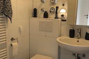 Möblierte, neuwertige 2,5-Zimmer-Wohnung mit zwei Balkonen und EBK in zentraler Lage – Friedhoftstrasse 25, 70191 Am Pragfriedhof, Stuttgart – Vorschaubild 10