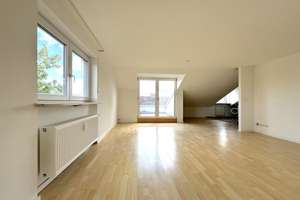 Sonnige und freundliche DG-Wohnung mit Dachterrasse – Die vollständige Adresse der Immobilie erhältst du vom Anbieter., 81739 Waldperlach, München – Vorschaubild 5