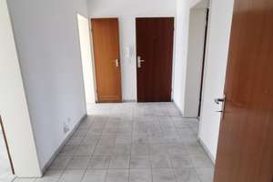 schöne Dachgeschoss-Wohnung mit Balkon – Die vollständige Adresse der Immobilie erhältst du vom Anbieter., 52134 Herzogenrath – Vorschaubild 2