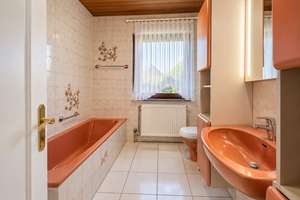 Großzügiges Einfamilienhaus mit Garten in Nürnberg-Neunhof | Hochwertige Bausubstanz mit Potenzial  – 90427 Neunhof, Nürnberg – Vorschaubild 35