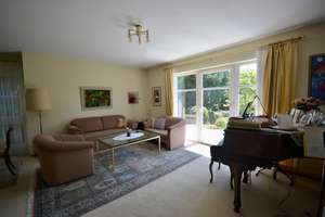 Top Lage: Das Haus für die ganze Familie – Die vollständige Adresse der Immobilie erhältst du vom Anbieter., 65191 Sonnenberg, Wiesbaden – Vorschaubild 6