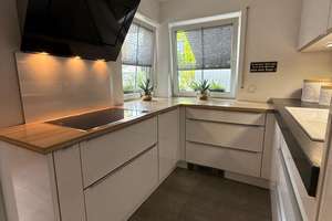Ein Zuhause zum Verlieben – stilvolles Reihenmittelhaus mit Pool in Toplage · provisionsfrei – Die vollständige Adresse der Immobilie erhältst du vom Anbieter., 91056 Büchenbach West, Erlangen – Vorschaubild 7