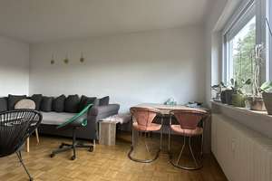 Großzügige 2-Zimmer-Wohnung mit Fernblick & Balkon – attraktive Kapitalanlage im Regensburger Westen – Hochweg 56c, 93049 Westenviertel, Regensburg – Vorschaubild 2