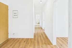 Riecht noch nach Farbe: Einziehen & Füße hoch! – Die vollständige Adresse der Immobilie erhältst du vom Anbieter., 33729 Heepen, Bielefeld – Vorschaubild 5