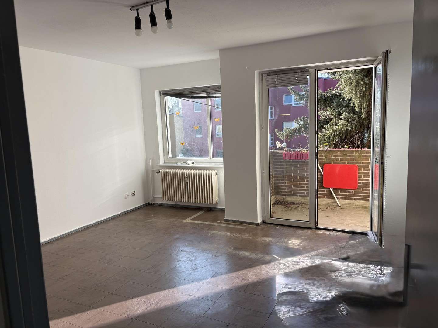 Ruhige 2-Zi.-Wohnung mit Balkon und Garten in Lichterfelde - renovierungsbedürftig, Berlin – Bild 2