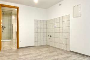 2-Zimmer-Wohnung, Küche, Bad (Tiny-Haus) + Gartenanteil  in Mörfelden – Sudetenstraße 36, 64546 Mörfelden-Walldorf – Vorschaubild 3