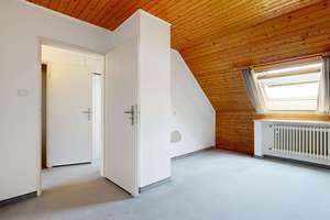 Ruhig gelegenes Reihenmittelhaus mit Potenzial in Kirchheim bei München – Die vollständige Adresse der Immobilie erhältst du vom Anbieter., 85551 Kirchheim bei München – Vorschaubild 18