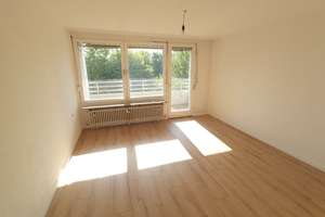 Wohnung inToplage,Erstbezug nach Renovierung,Aussicht,Balkon,EBK,hell,ruhig,grün,barrierearm,ÖPNVnah – Die vollständige Adresse der Immobilie erhältst du vom Anbieter., 70567 Möhringen-Ost, Stuttgart – Vorschaubild 2