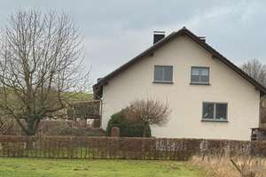 Traumhaftes Familienhaus für Wohnen, Arbeit und Freizeit mit 6,5 Zimmern in Volkmarsen – Die vollständige Adresse der Immobilie erhältst du vom Anbieter., 34471 Volkmarsen – Vorschaubild 5