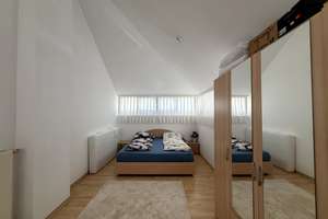 NIEDRIGENERGIEHAUS: Maisonettewohnung mit Galerie, Balkon und 2 Stellplätzen – Paracelsusstraße 10, 74177 Bad Friedrichshall – Vorschaubild 10