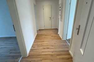 Traumschöne Wohnung im DG mit großem Südbalkon - Erstbezug nach Sanierung! Mietkauf möglich! – Dortmund – Vorschaubild 1