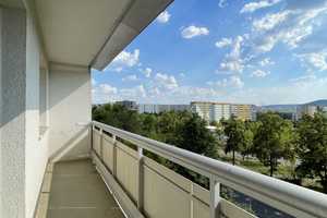 Gut gelegene 2-Zimmer-Wohnung mit Balkon am Uniklinikum! – Richard-Zimmermann-Str. 3, 7747 Jena – Vorschaubild 2