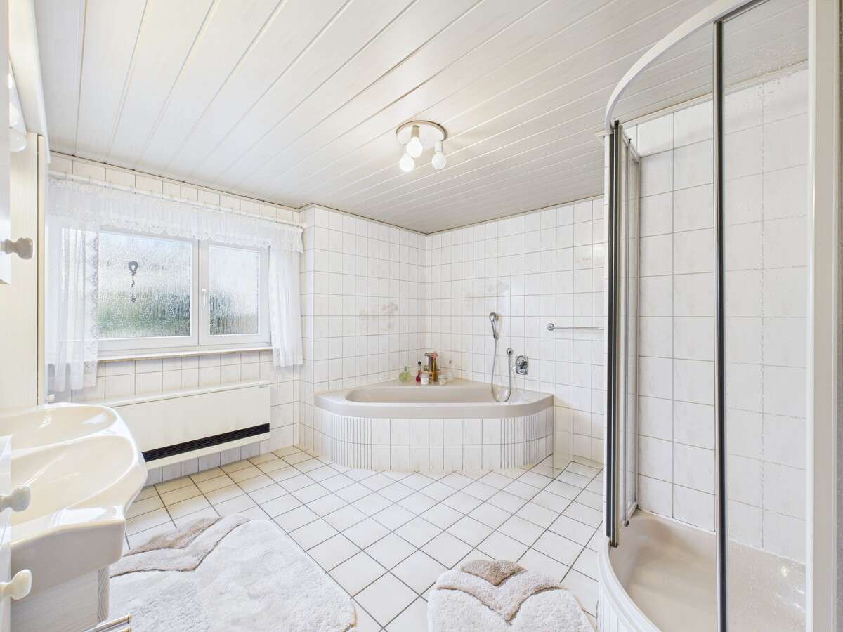 Immobilie in Sulz am Neckar - Gepflegtes Wohnhaus in ruhiger Lage! - Bild 0