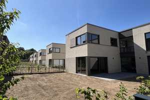 Wohnoase in bester Lage – Blandina-Ridder-Straße 2a, 50935 Köln – Vorschaubild 2