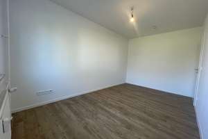 *moderne Balkonwohnung mit Tageslichtbad und 3 Zimmern* – Rieselshof 22, 45355 Borbeck-Mitte, Essen – Vorschaubild 9