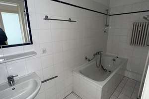 Sofort verfügbare 3-Zimmer-Wohnung im 3. Obergeschoss am Strausberger Platz – Die vollständige Adresse der Immobilie erhältst du vom Anbieter., 10243 Friedrichshain, Berlin – Vorschaubild 12