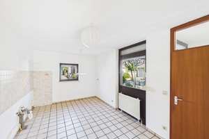 Attraktives Reihenhaus in Bochum, Nähe Stadtmitte! – Die vollständige Adresse der Immobilie erhältst du vom Anbieter., 44799 Wiemelhausen, Bochum – Vorschaubild 6