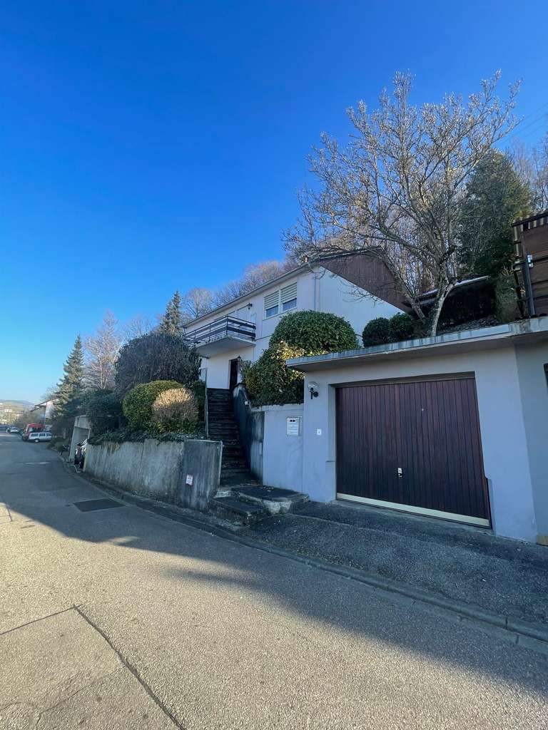 Immobilie in Lörrach - EFH mit ELW! Traumhafte Aussicht und viel Potenzial! - Bild 0