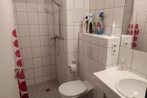 Schönes Studentenzimmer mit Pantryküche in TOP-Lage! – Friedenstraße 12b, 93053 Galgenberg, Regensburg – Vorschaubild 7