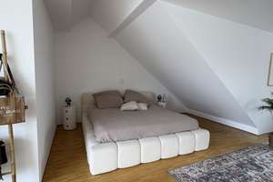 Wunderschöne lichtdurchflutete Maisonette-Wohnung mit großer Terrasse in bester Lage von Oberkassel – Sonderburgstraße 14, 40545 Oberkassel, Düsseldorf – Vorschaubild 12