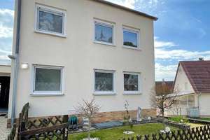 Einfamilienhaus mit viel Platz in Wendelstein OT Großschwarzenlohe – Die vollständige Adresse der Immobilie erhältst du vom Anbieter., 90530 Wendelstein – Vorschaubild 3