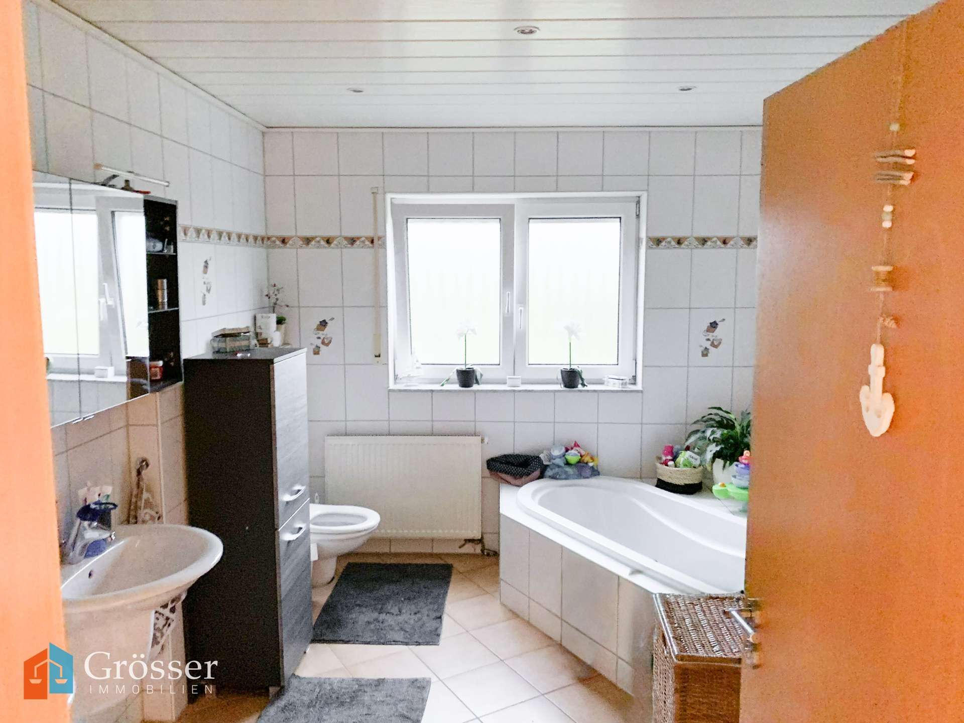 Immobilie in Eppingen - sehr schöne 4 Zimmerwohnung mit Nebenflächen, Möglichkeiten und großem Garten - Bild 6