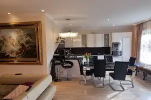 Luxuriöses 3-Familienhaus in Top-Lage Hannover – Komfort, Exklusivität und Flexibilität – Hannover – Vorschaubild 1