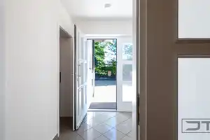 Architektenvilla mit Blick ins Grün & Einliegerwohnung in Seulbitz, Nähe Lohengrin Therme! – Bayreuth – Vorschaubild 6