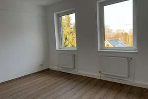 WEITMAR - Renovierte Wohnung mit separatem Arbeits-/Kinderzimmer! – Kellermannsweg 75, 44795 Weitmar-Mark, Bochum – Vorschaubild 2