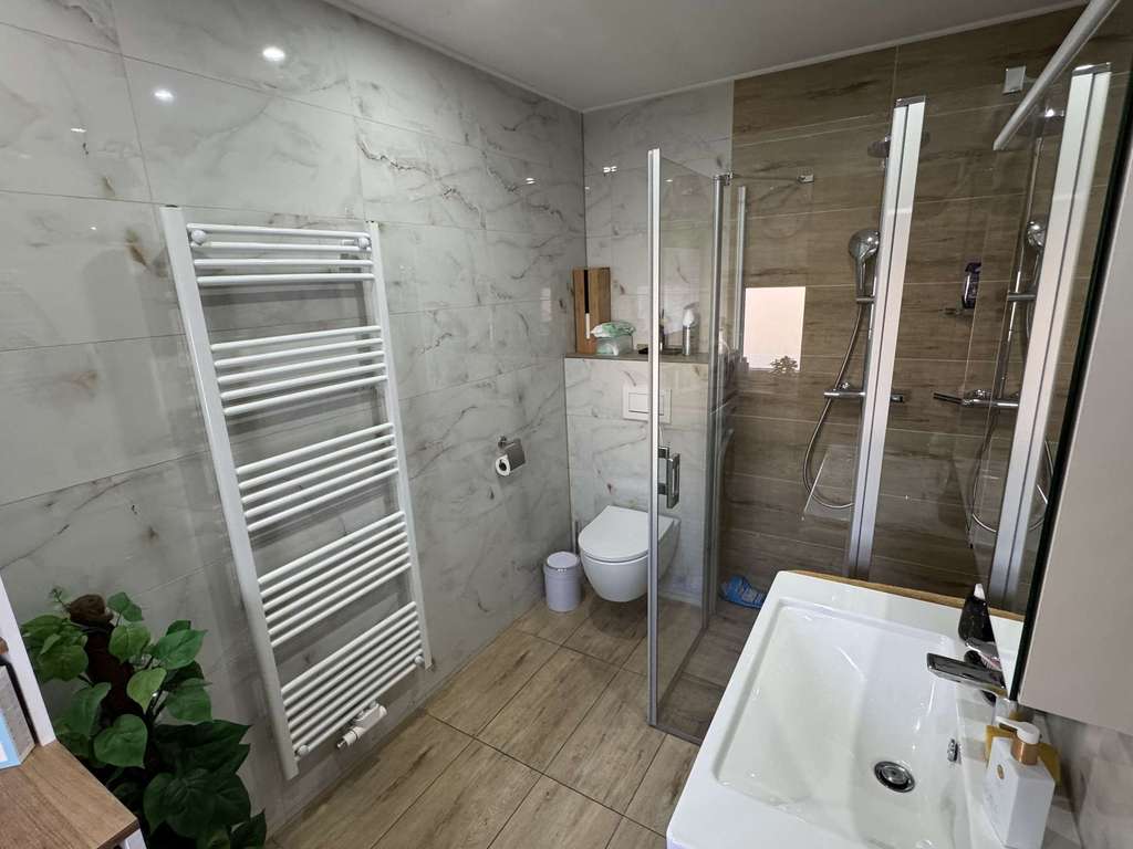 Immobilie in Großröhrsdorf - Top saniertes Einfamilienhaus mit zusätzlichem 3-Familienhaus - Bild 4